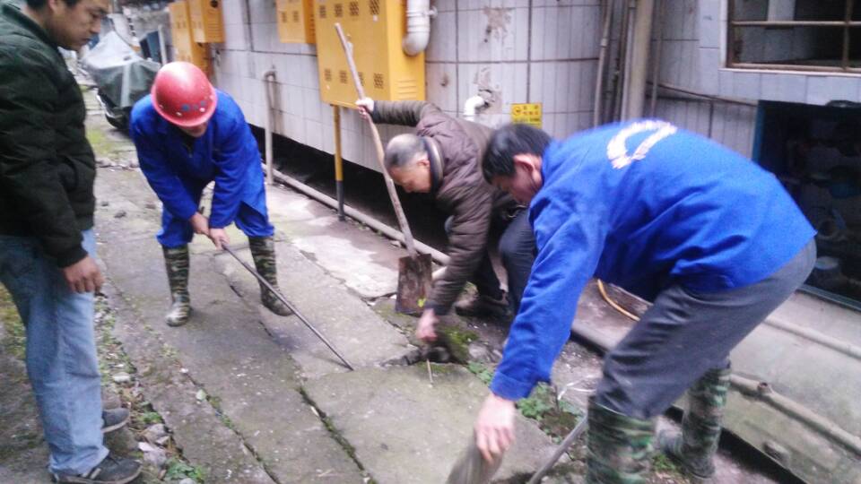 龙潭清掏化粪池、管道疏通一站式服务<高效><技术><可靠>